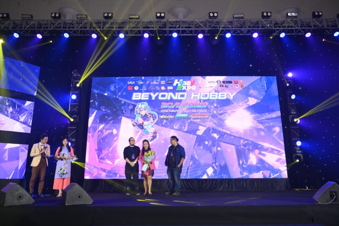 Giới trẻ hào hứng với không gian trưng bày Cosplay tại Hobby Expo 2022. - Ảnh 1.