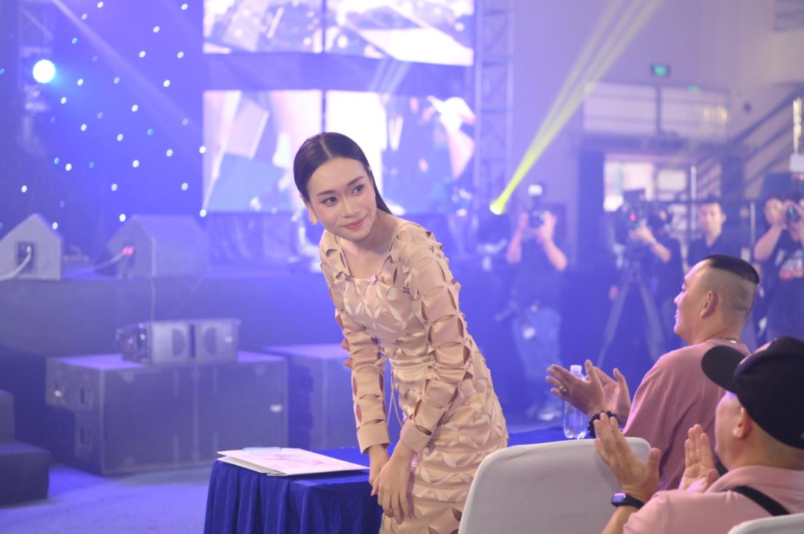 Giới trẻ hào hứng với không gian trưng bày Cosplay tại Hobby Expo 2022. - Ảnh 3.