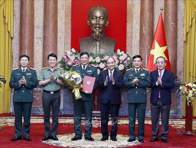 Chủ tịch nước trao quyết định thăng quân hàm Thượng tướng quân đội - Ảnh 2.