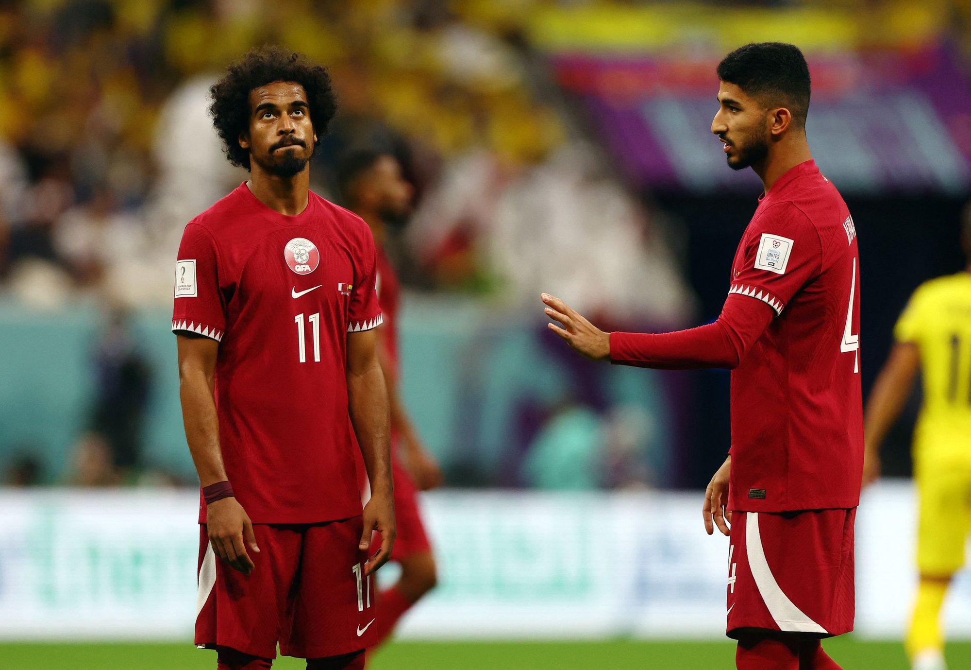 Qatar - Ecuador: Thi đấu bế tắc, chủ nhà nhận thất bại 0-2 trận khai mạc - Ảnh 7.