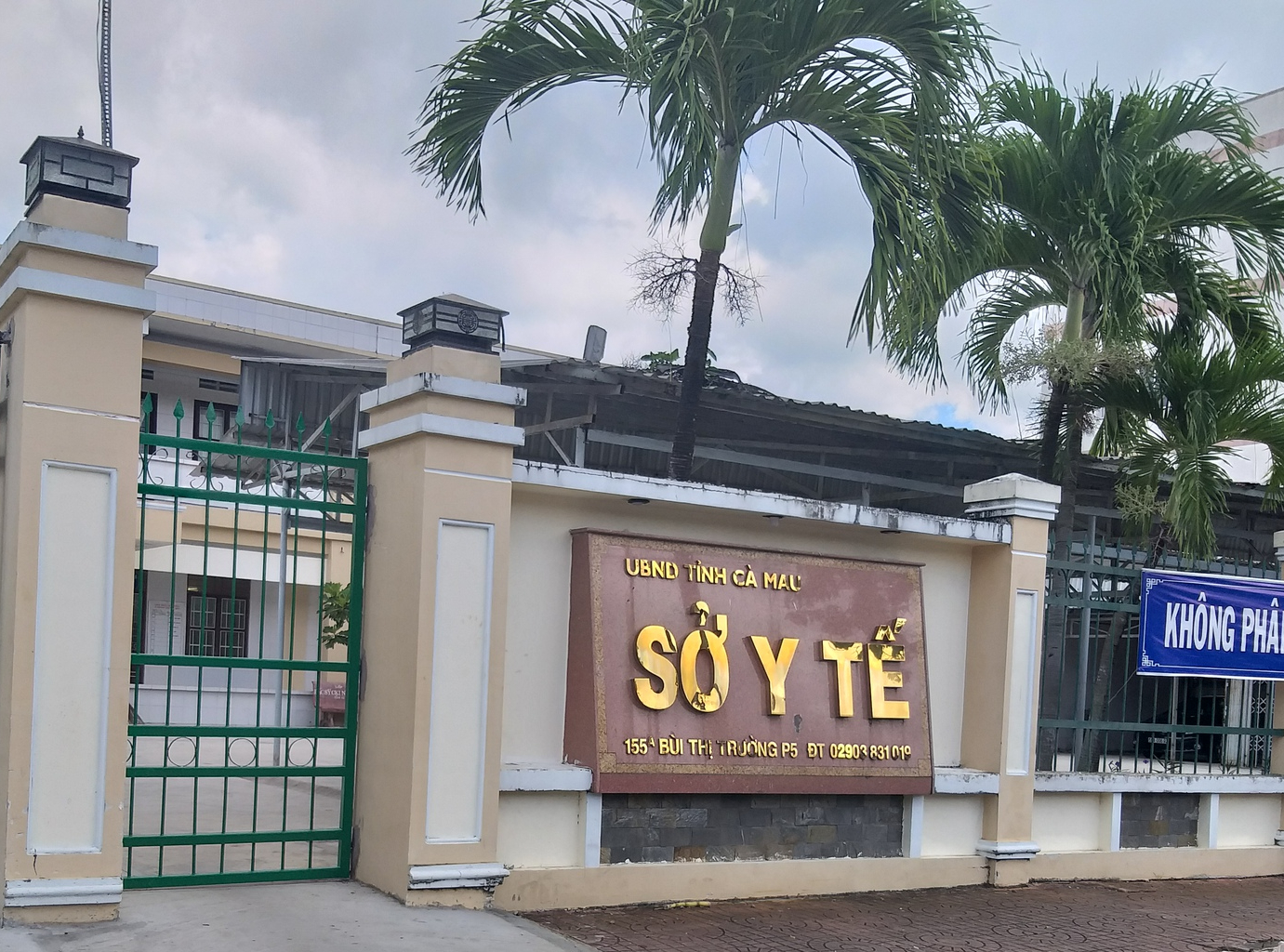 Kỷ luật cảnh cáo nguyên Phó Giám đốc Sở Y tế Cà Mau