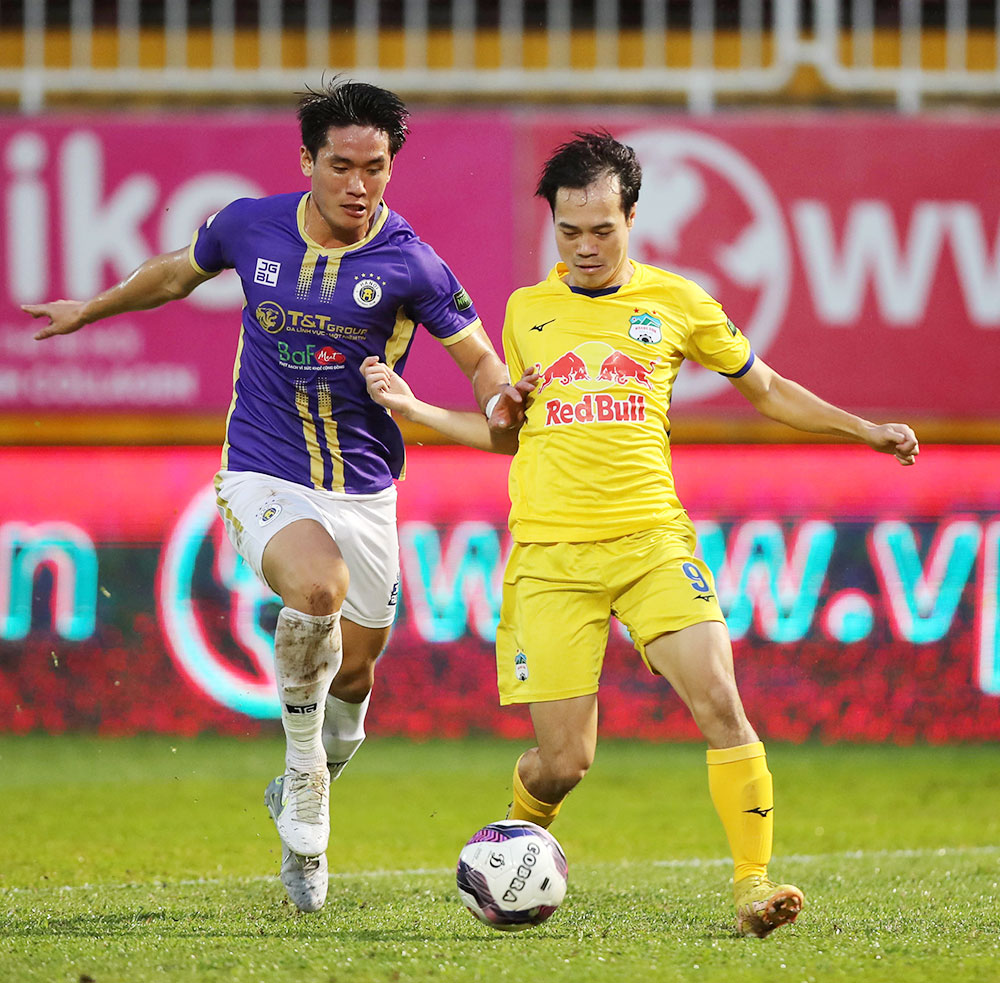 Hấp dẫn m&agrave;n so t&agrave;i giữa H&agrave; Nội FC v&agrave; HAGL - Ảnh 2.