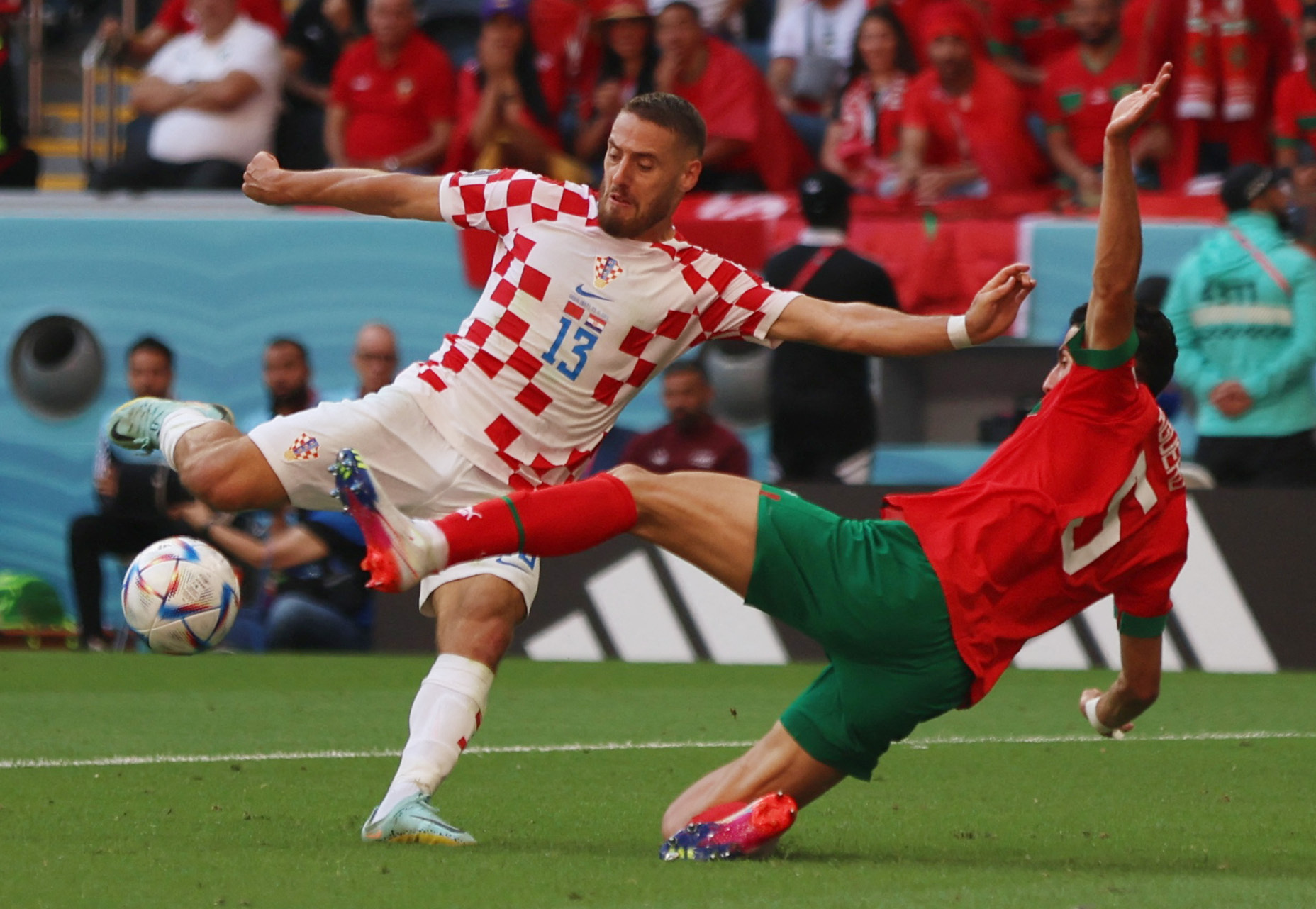 World Cup 2022: Á quân thế giới gặp khó ở trận mở màn bảng F - Ảnh 5.