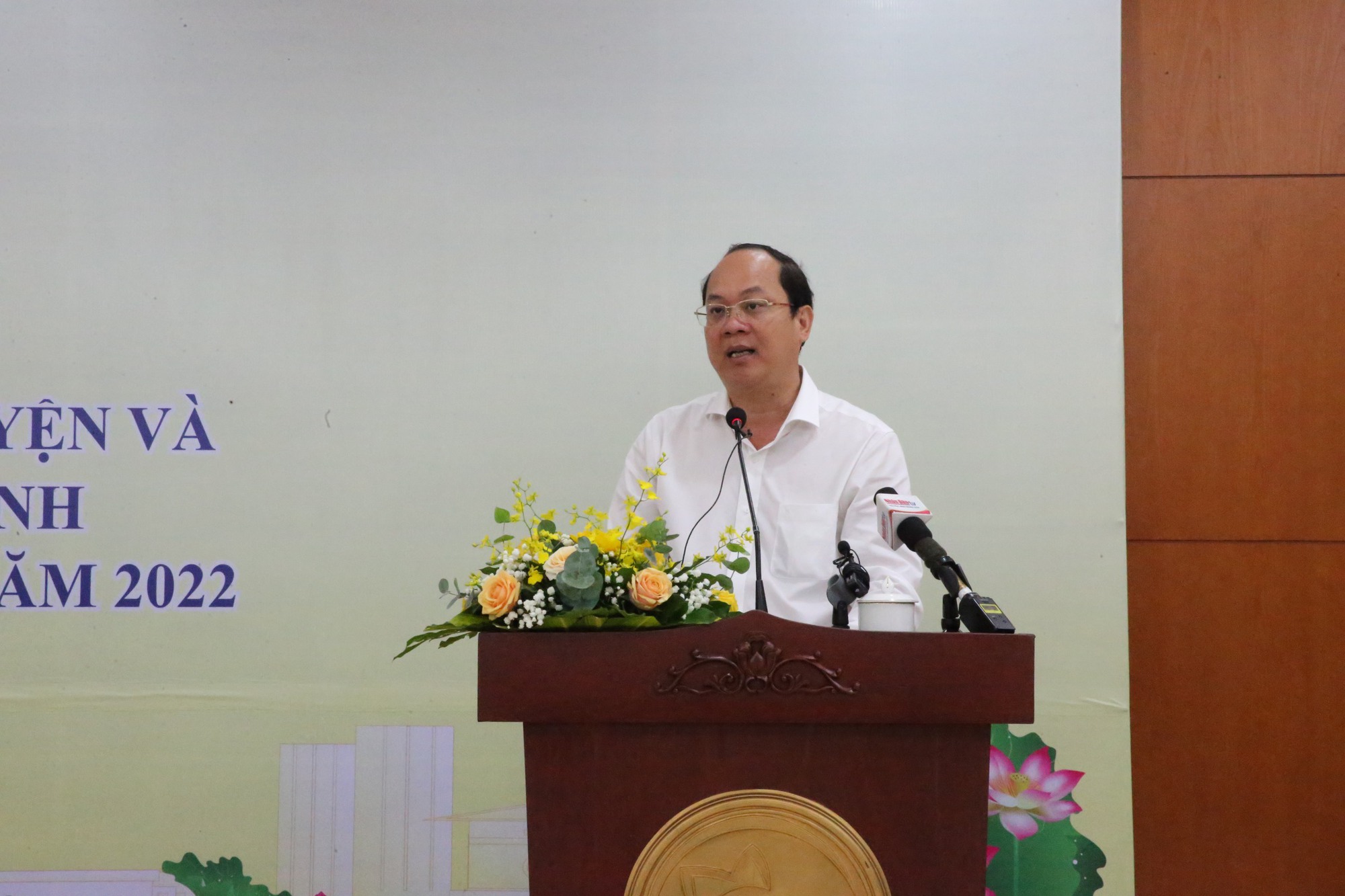 S&aacute;t c&aacute;nh, chia sẻ kh&oacute; khăn với doanh nghiệp v&agrave; người lao động - Ảnh 1.
