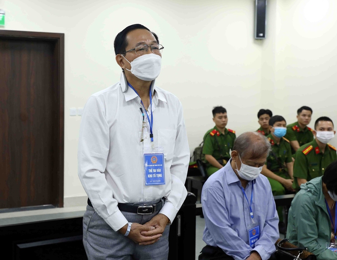 Cựu thứ trưởng Cao Minh Quang bị tuy&ecirc;n &aacute;n 30 th&aacute;ng t&ugrave; treo - Ảnh 1.