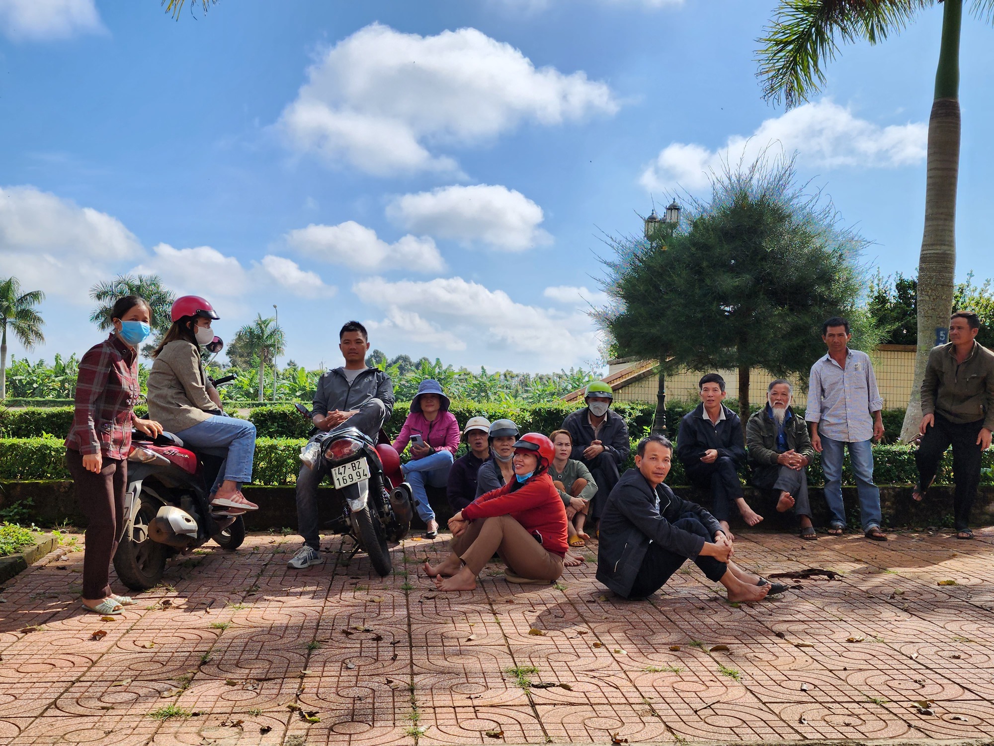Vụ khiếu nại chia tiền bồi thường: Huyện họp để giải quyết