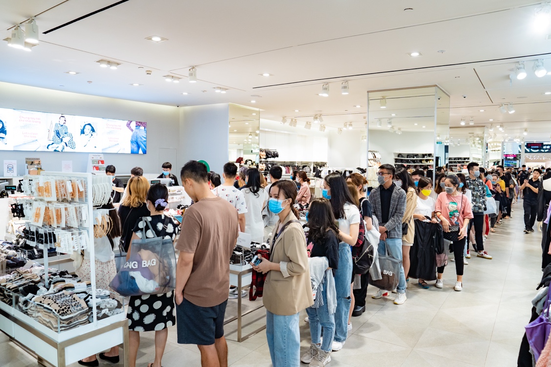 Săn ưu đãi tới 100% tại Vincom Black Friday