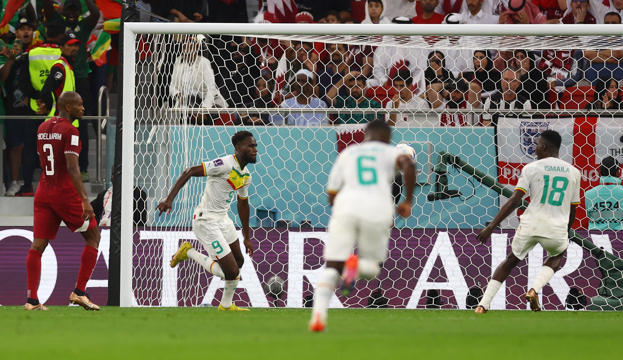 Qatar - Senegal 1- 3: Dấu chấm hết cho chủ nh&agrave; - Ảnh 7.