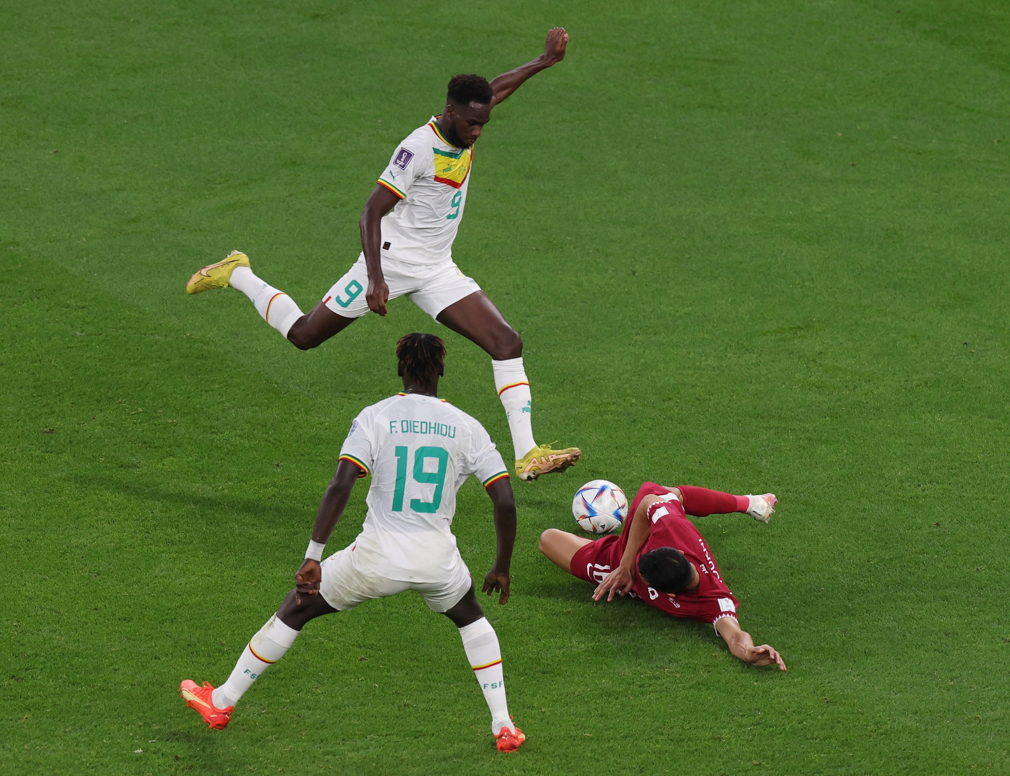 Kết quả Dự đo&aacute;n World Cup 2022 ng&agrave;y 25-11: Nức l&ograve;ng với Iran - Ảnh 2.