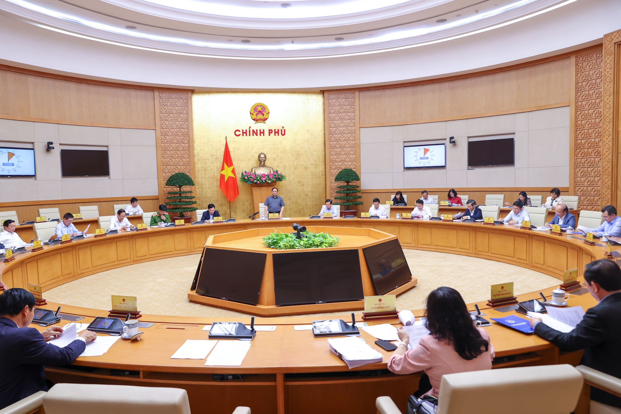 Đừng để luật vừa ban hành đã phải chỉnh sửa