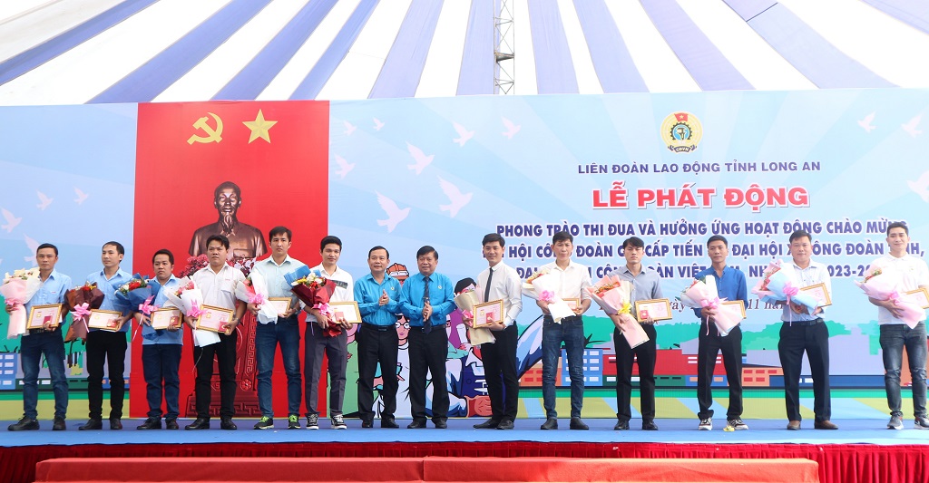 Long An: Phấn đấu vào tốp 10 toàn quốc về chương trình 1 triệu sáng kiến - Ảnh 2.