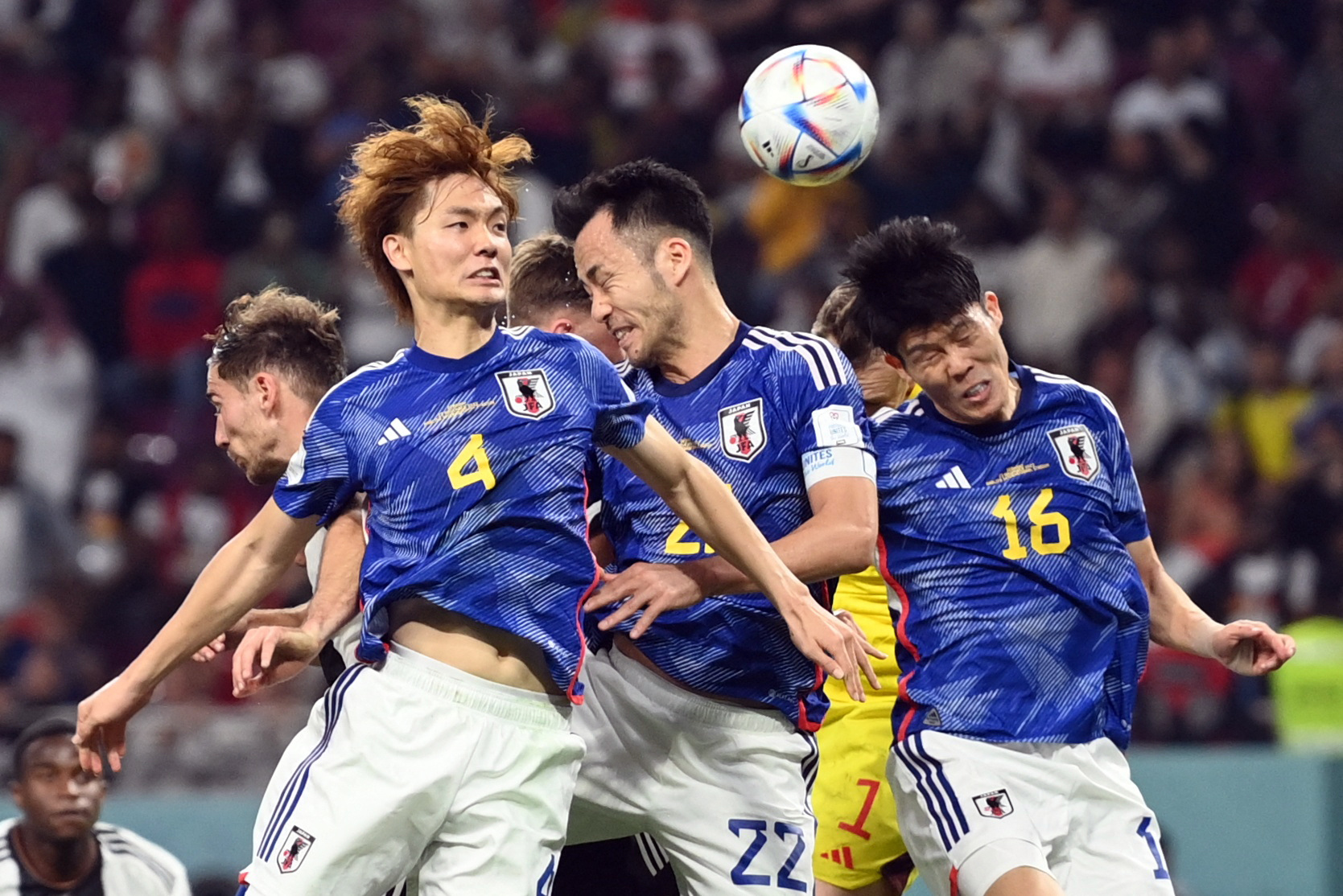 Nhật Bản - Costa Rica 0-1: Bất ngờ Los Ticos với chiến thắng mở m&agrave;n - Ảnh 1.