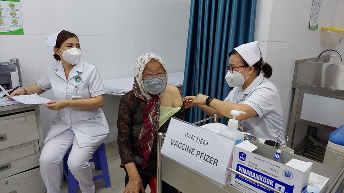 NÓNG: 98% người dân TP HCM đã có kháng thể ngừa COVID-19