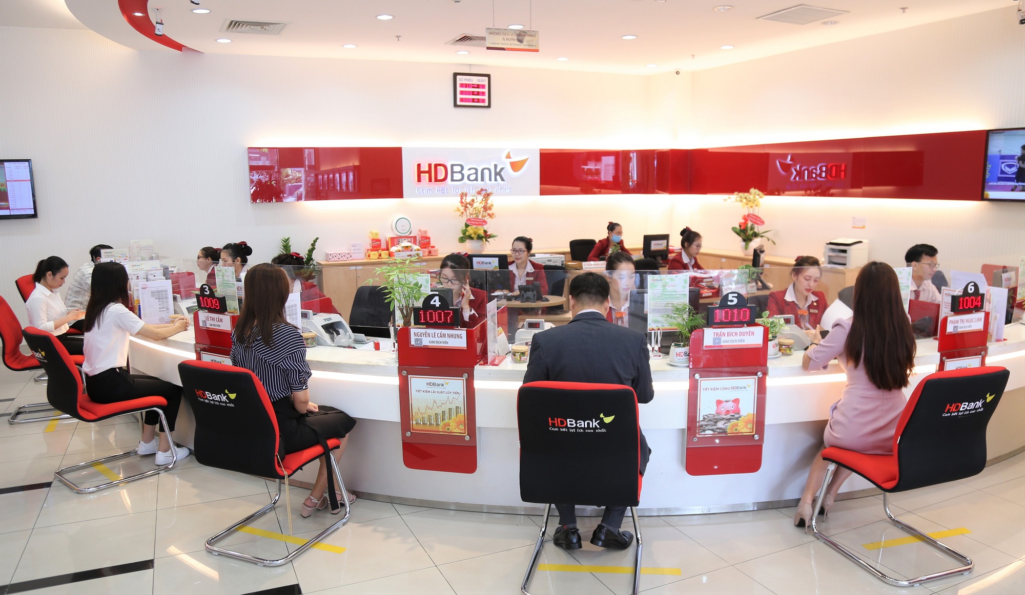 Thêm một ngân hàng giảm lãi suất cho vay lên đến 3,5%/năm