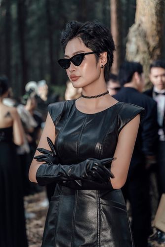 Sau bất ổn tâm lý vì bị bắt nạt, hoa hậu Nông Thúy Hằng trở lại - Ảnh 3.