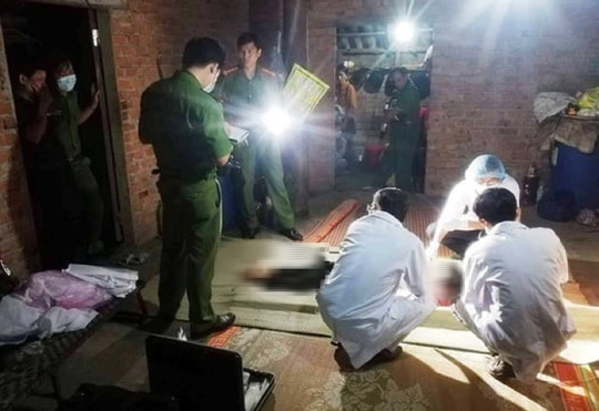 Níu kéo hôn nhân bất thành, chồng đâm chết vợ rồi tự sát