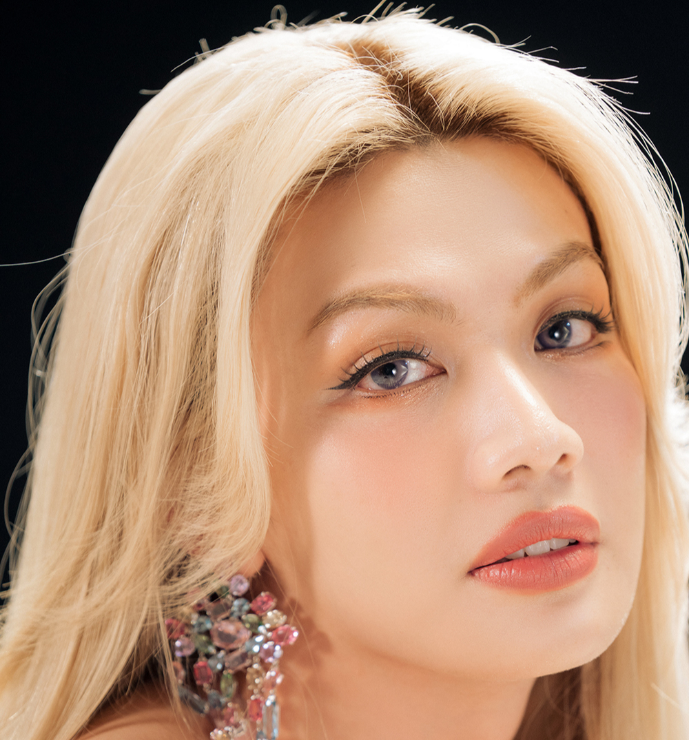 Luna Đ&agrave;o lột x&aacute;c, đẹp như b&uacute;p b&ecirc; barbie