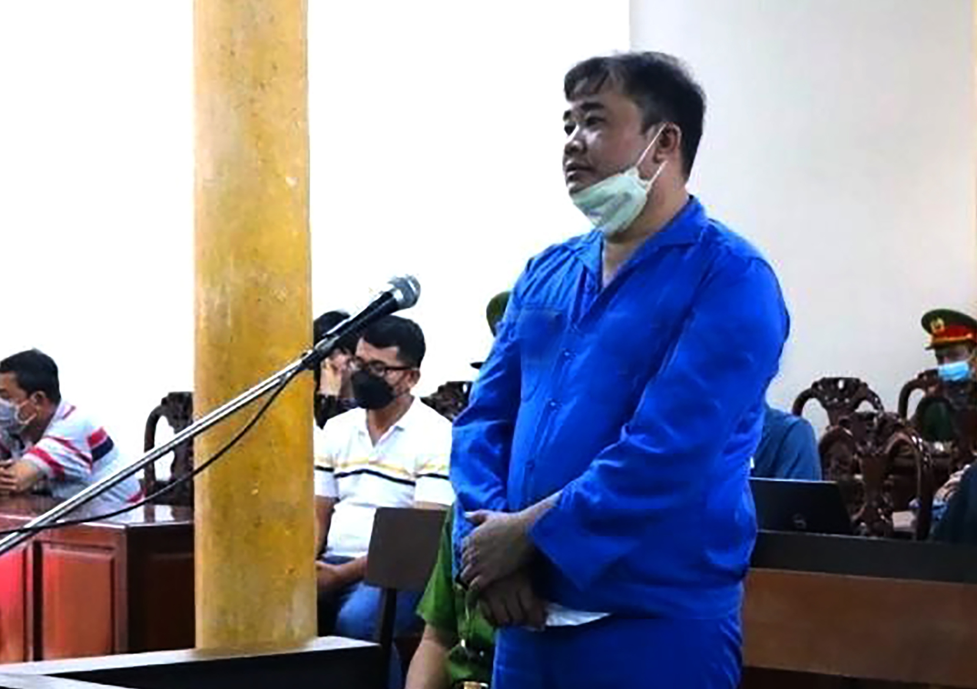 Đối tượng chi 20 tỉ đồng để “điều chuyển” đại tá Đinh Văn Nơi nhận mức án đầu tiên