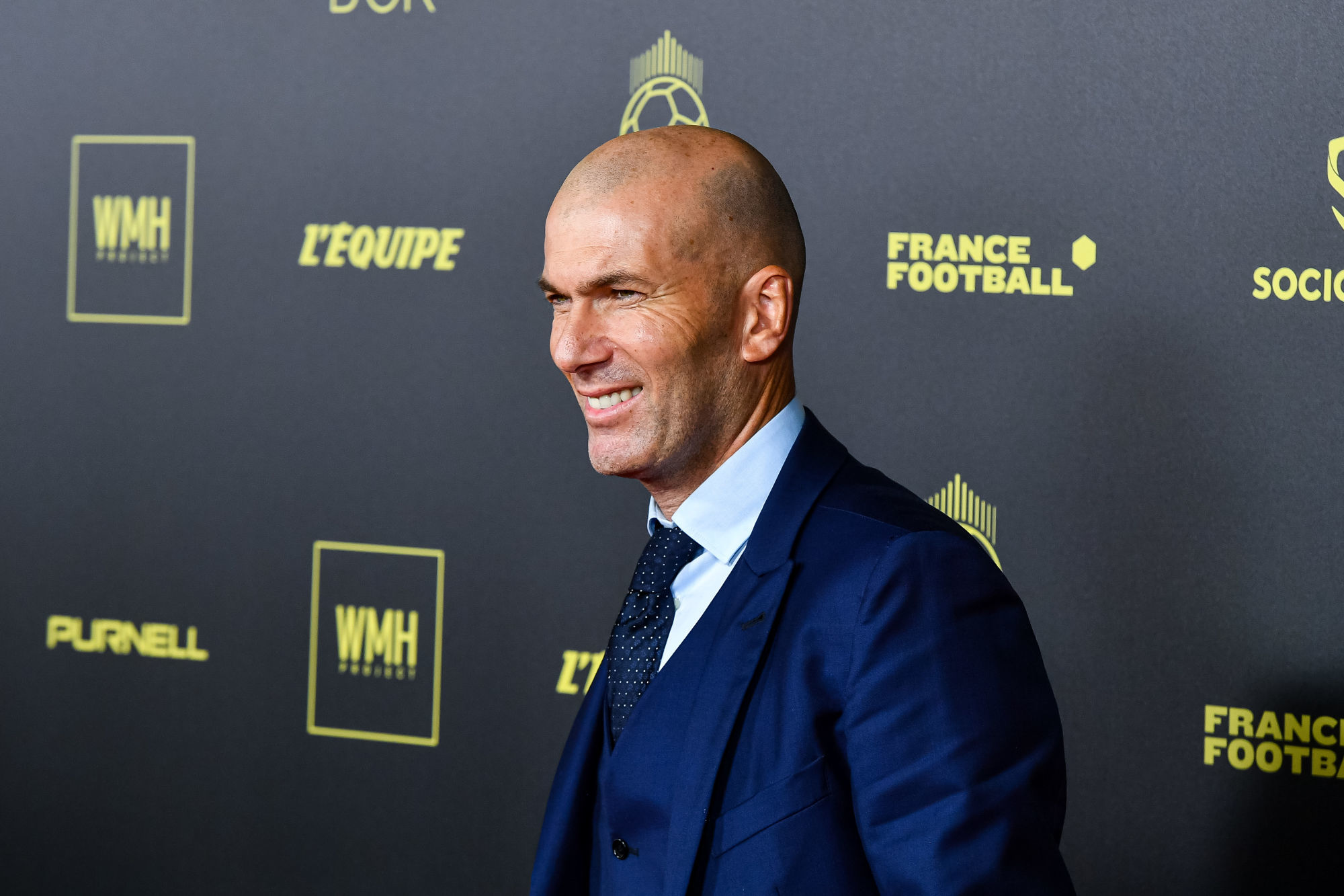 Zidane ngồi &ldquo;ghế n&oacute;ng&rdquo; của tuyển Ph&aacute;p sau World Cup 2022 - Ảnh 1.
