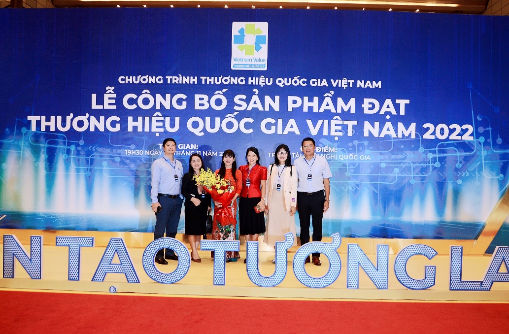 Yến s&agrave;o Kh&aacute;nh H&ograve;a được vinh danh Thương hiệu Quốc gia năm 2022 - Ảnh 2.