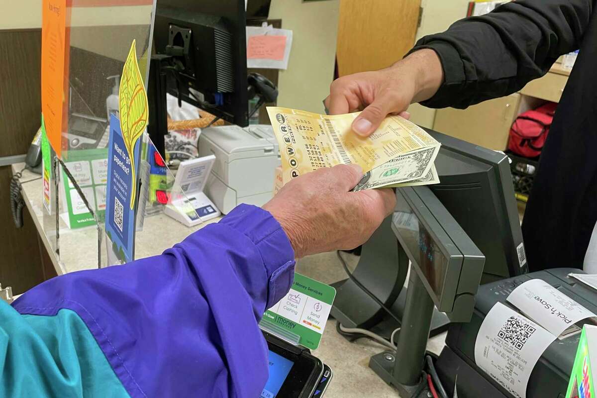 Giải độc đắc Powerball lớn nhất lịch sử, chạm mốc 1,9 tỉ USD