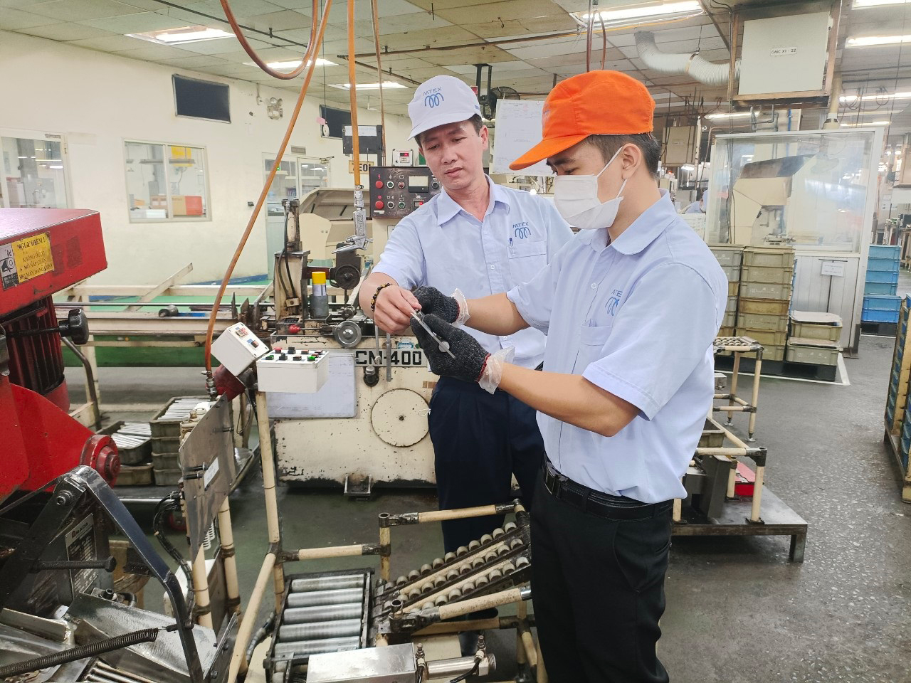 Củng cố lòng tin vào tổ chức Đảng
