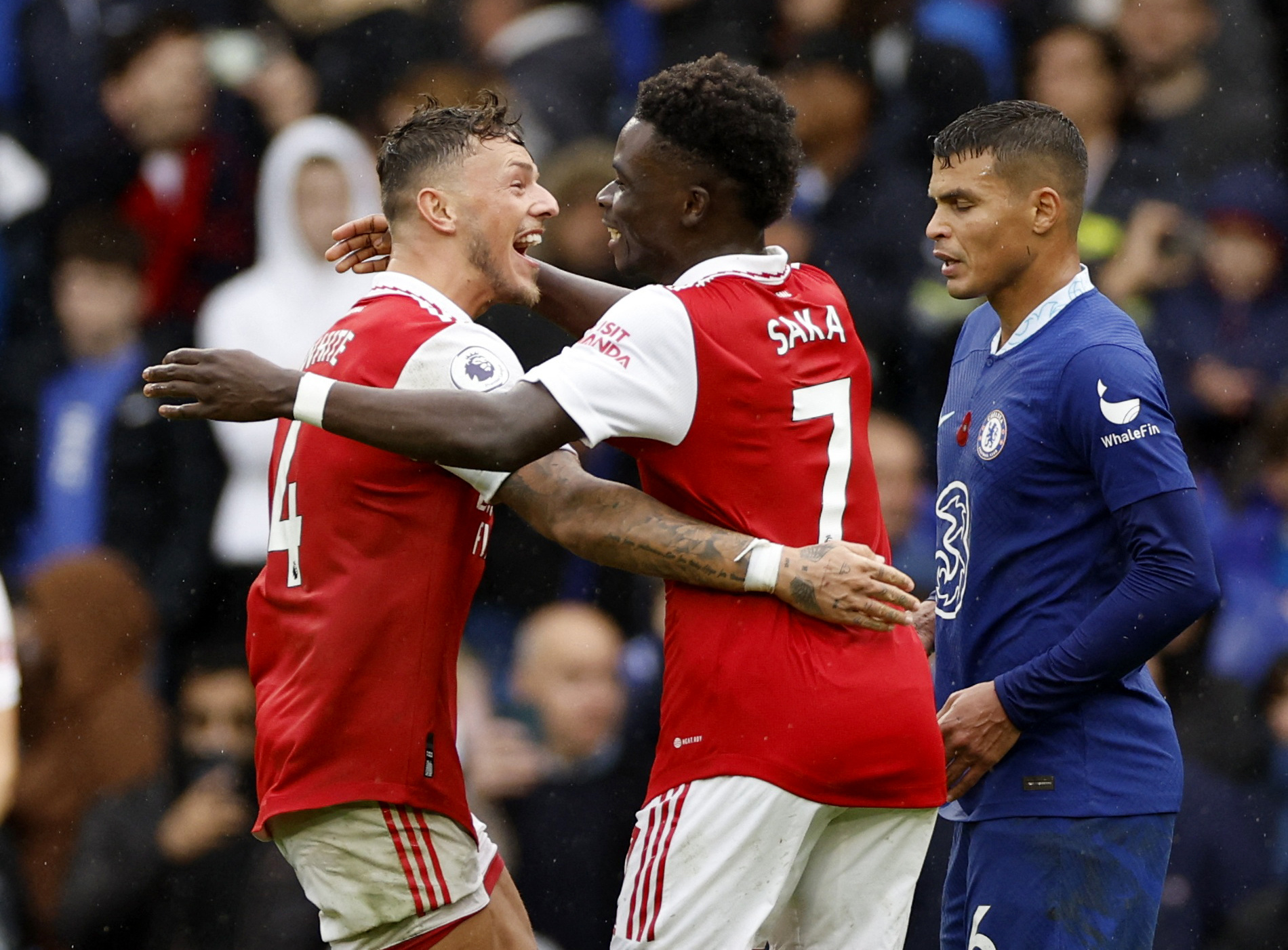 Thắng Chelsea tại Stamford Bridge, Arsenal đ&ograve;i lại ng&ocirc;i đầu Ngoại hạng - Ảnh 6.