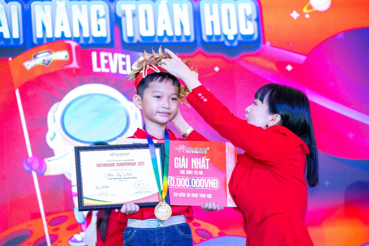 18 thí sinh đoạt giải cuộc thi toán tư duy