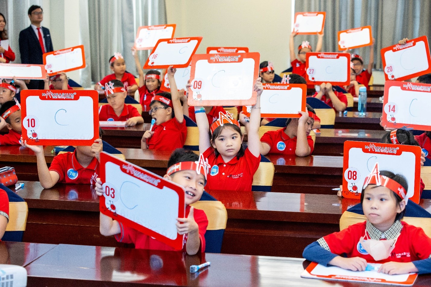 18 th&iacute; sinh đoạt giải cuộc thi to&aacute;n tư duy - Ảnh 3.