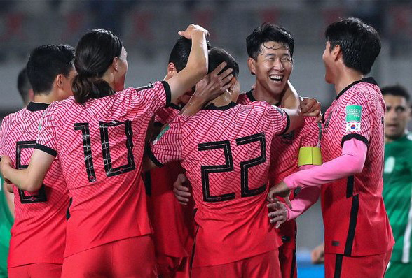 Chờ bất ngờ từ c&aacute;c đội ch&acirc;u &Aacute; tại World Cup - Ảnh 1.