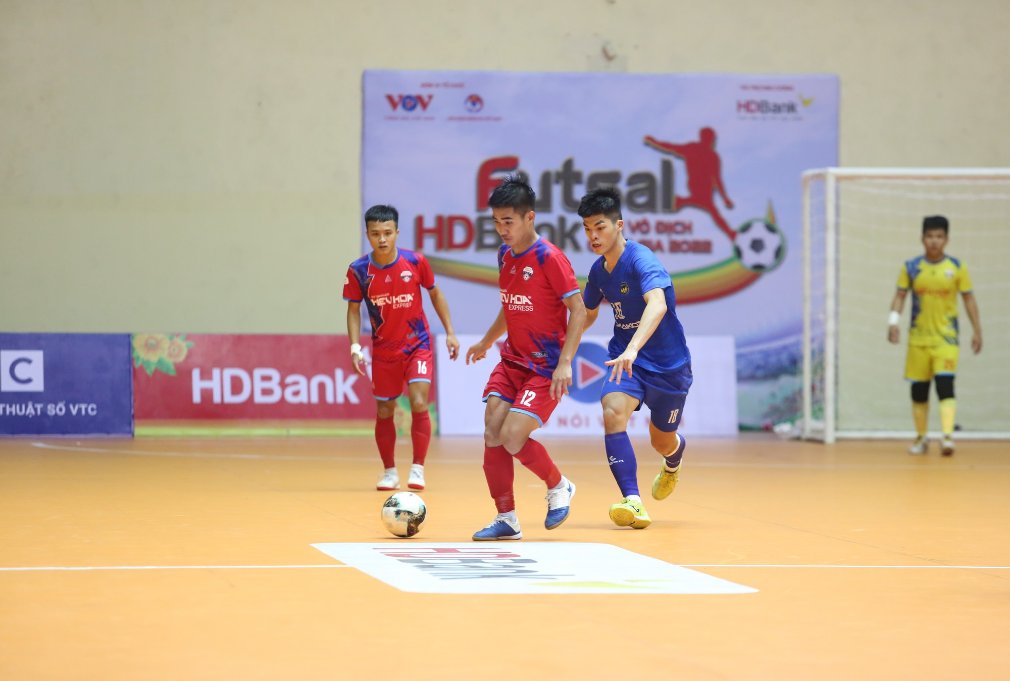 Sahako đăng quang sớm Giải Vô địch Futsal quốc gia 2022 - Ảnh 2.