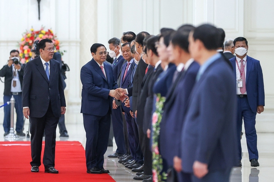 Thủ tướng Hun Sen đ&oacute;n Thủ tướng Phạm Minh Ch&iacute;nh thăm ch&iacute;nh thức Campuchia - Ảnh 8.