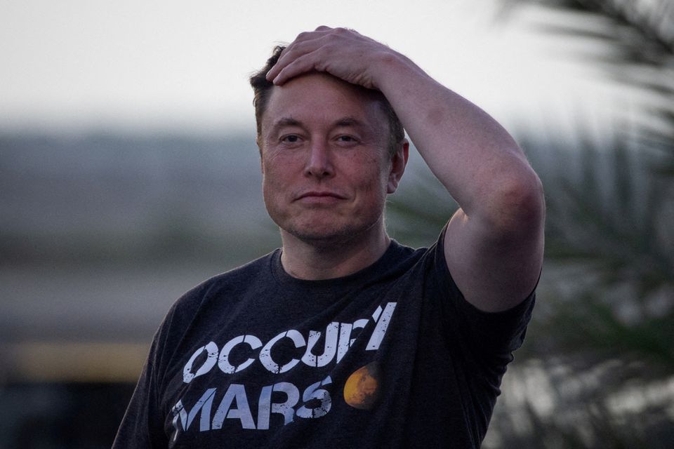 Tỉ phú Elon Musk "hao hụt" 70 tỉ USD vì Twitter?