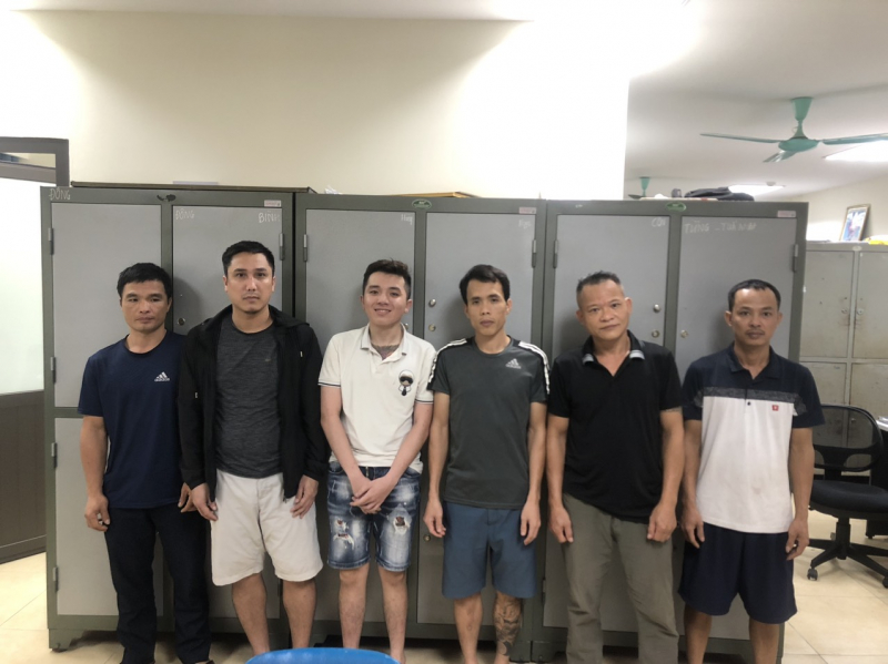 Thanh niên 20 tuổi ở TP HCM cầm đầu đường dây cá độ bóng đá hàng chục tỉ đồng
