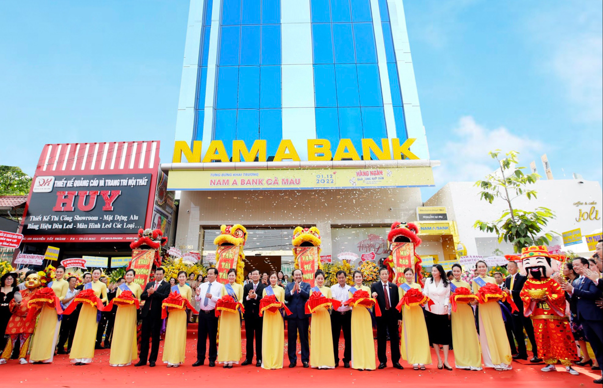 Nam A Bank đưa vào hoạt động điểm kinh doanh mới tại Tây Nam Bộ