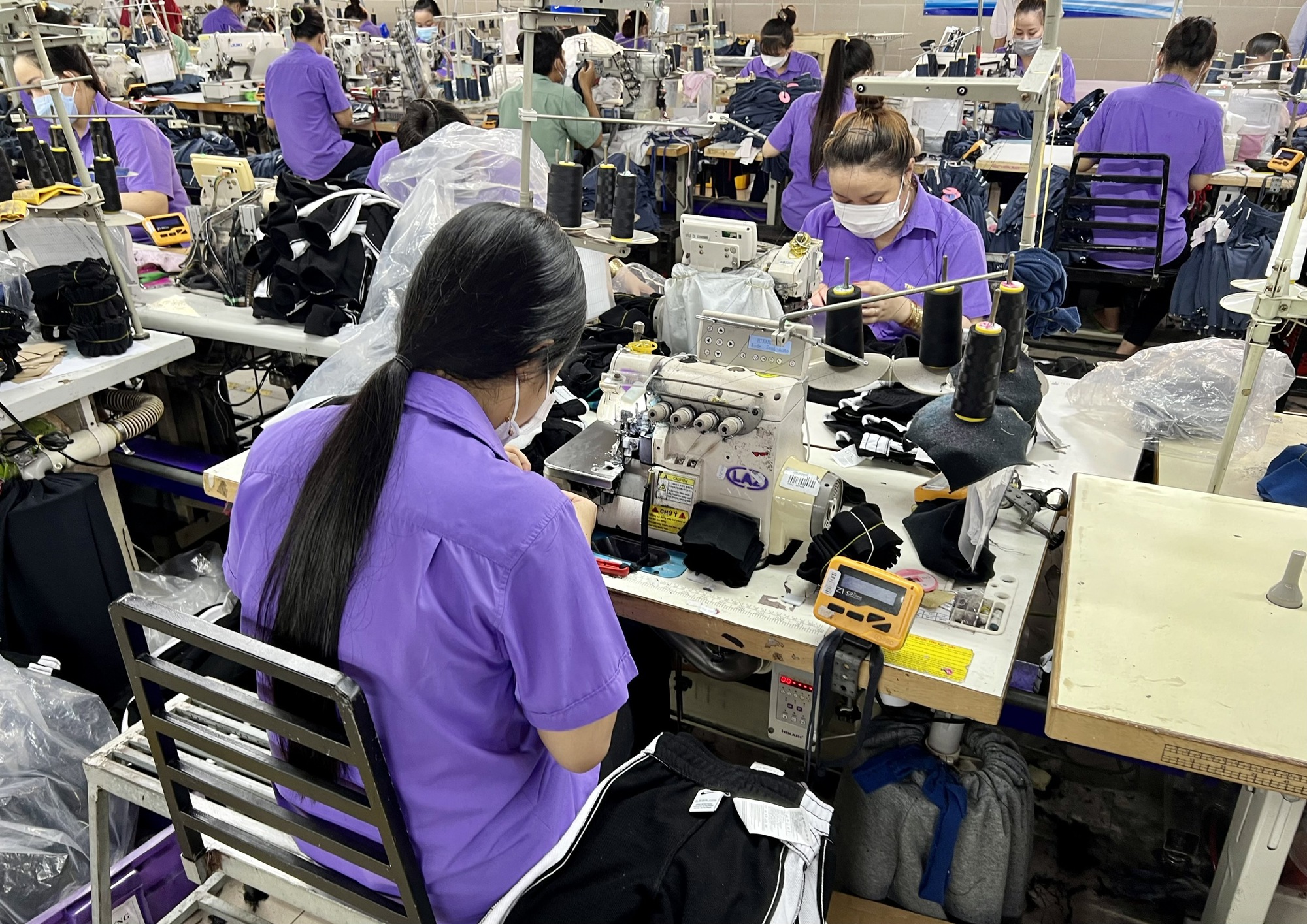 Bảo đảm quyền lợi cho lao động mất việc