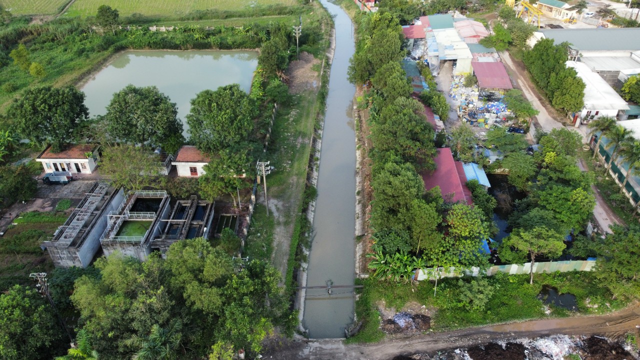 Trạm xử l&yacute; nước thải ở khu c&ocirc;ng nghiệp 147 tỉ đồng bỏ hoang gần 20 năm - Ảnh 4.