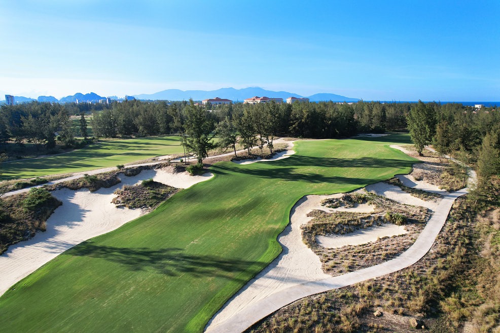 HĐND tỉnh Quảng Nam nói về vụ khách chơi golf đánh nữ nhân viên phục vụ