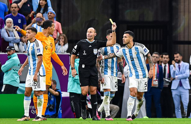 Argentina tho&aacute;t &aacute;n điều tra FIFA, Messi ung dung chờ đ&aacute; b&aacute;n kết - Ảnh 6.