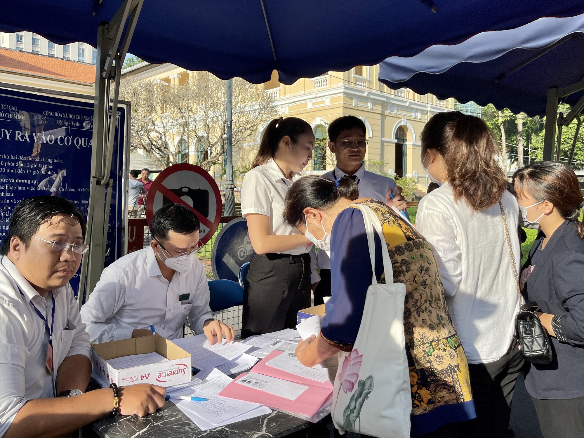 Bà chủ "tổng hành dinh" Công ty Alibaba nói về khoản tiền 1,35 tỉ chưa nộp cơ quan chức năng