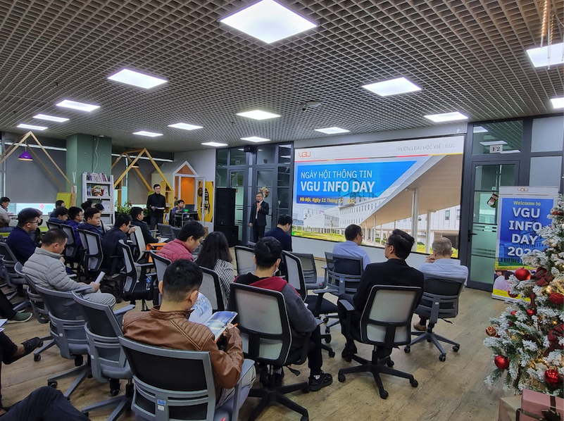 Sinh vi&ecirc;n tốt nghiệp Trường ĐH Việt Đức c&oacute; mức lương cao - Ảnh 1.