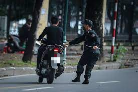 Dẹp mầm mống chống đối