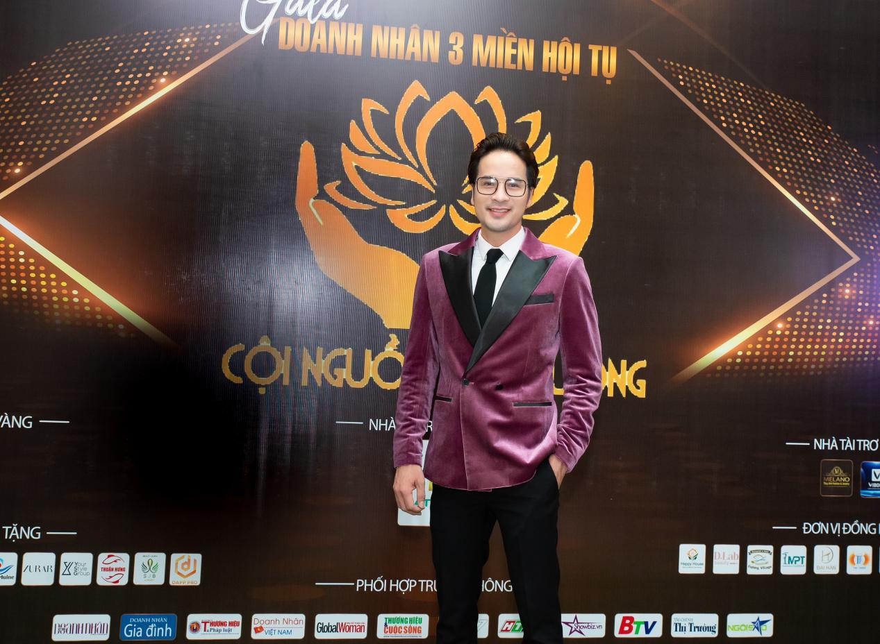 Đo&agrave;n Minh T&agrave;i được trao danh hiệu &ldquo;Nghệ sĩ v&igrave; cộng đồng 2022&rdquo; - Ảnh 3.