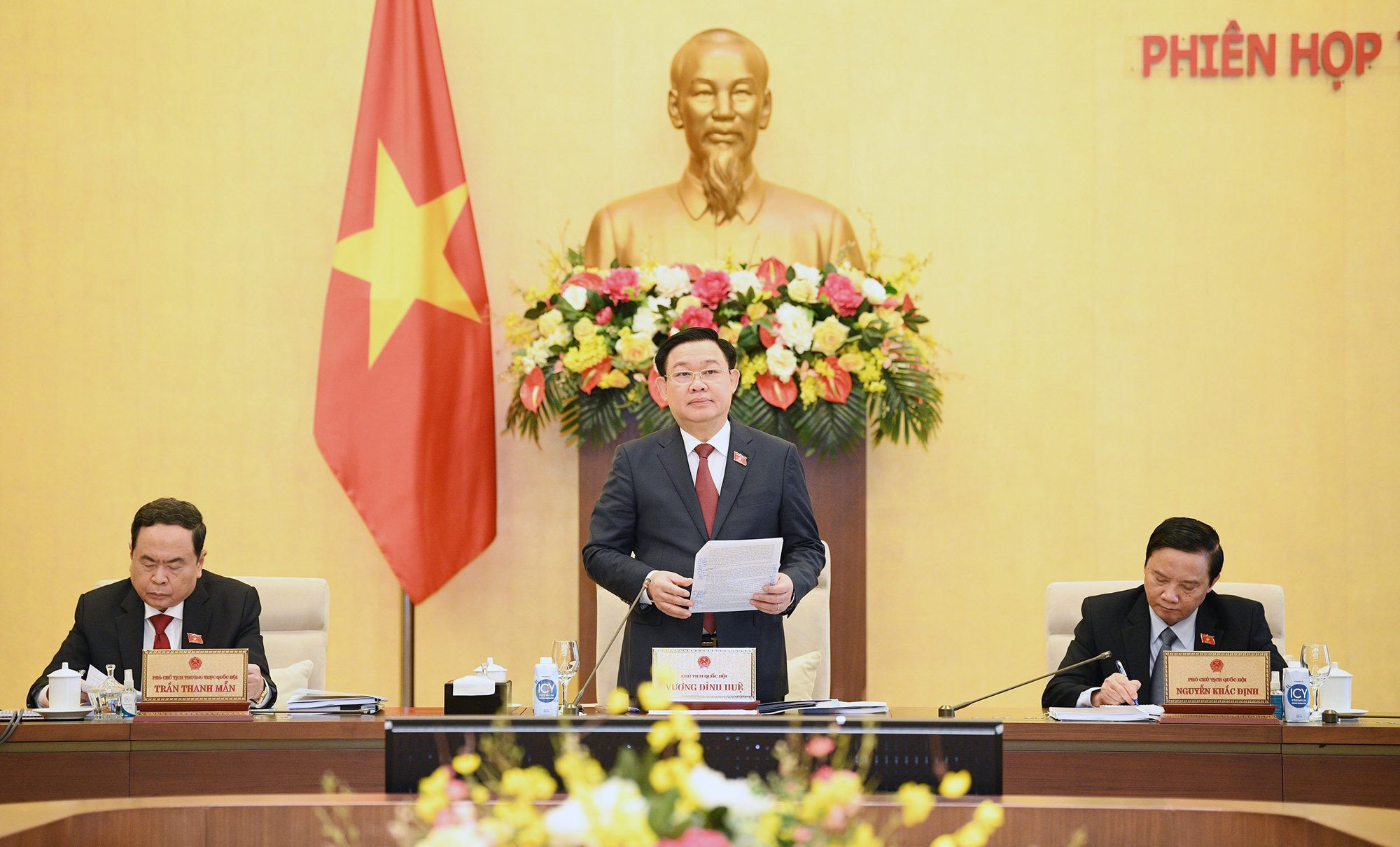 Chủ tịch Quốc hội: Đảm bảo thực chất khi lấy ý kiến nhân dân về sửa đổi Luật Đất đai - Ảnh 1.