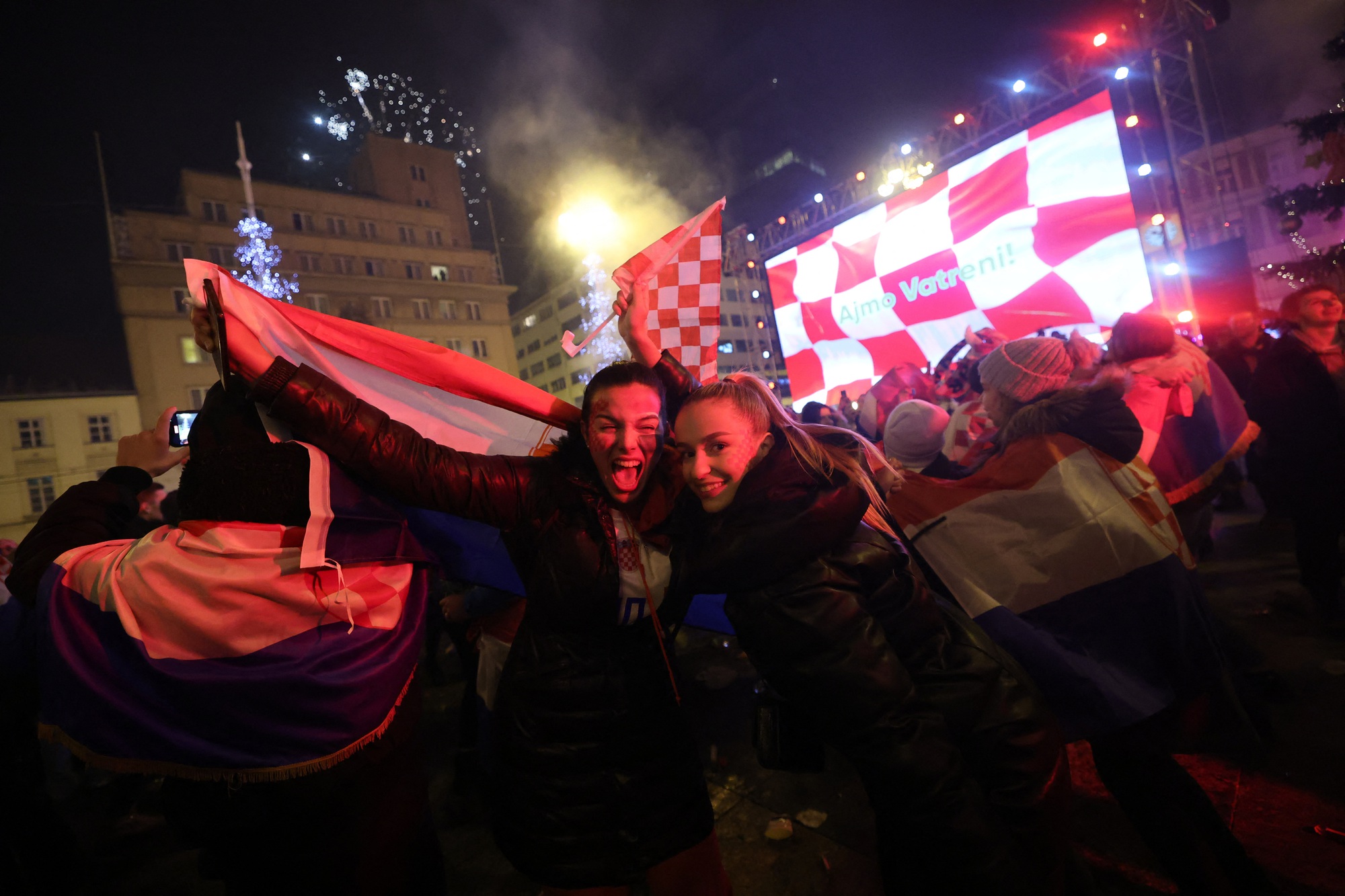 Người h&acirc;m mộ Croatia n&oacute;i g&igrave; sau thất bại trước Argentina? - Ảnh 4.