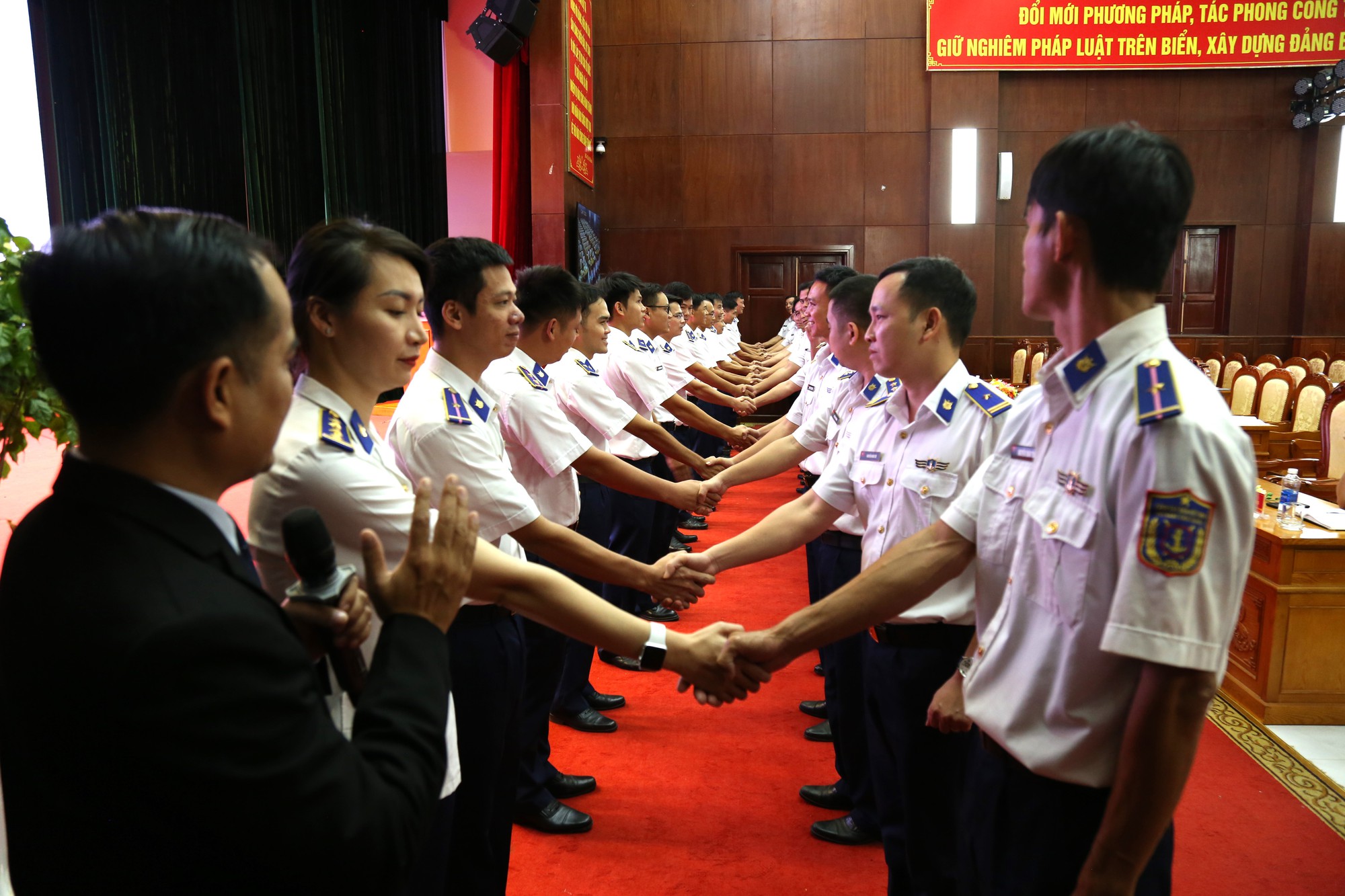 Tăng cường kỹ năng đối ngoại, hội nhập quốc tế trong lực lượng Cảnh sát biển