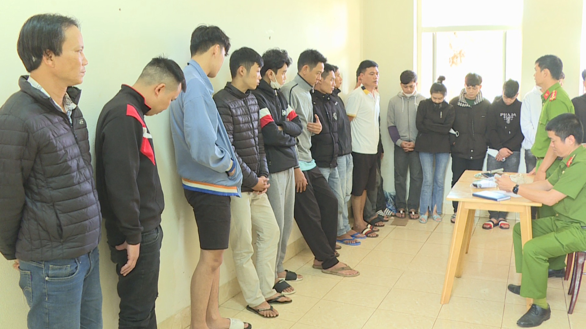 Triệt phá đường dây cá độ mùa World Cup hơn 100 tỉ đồng