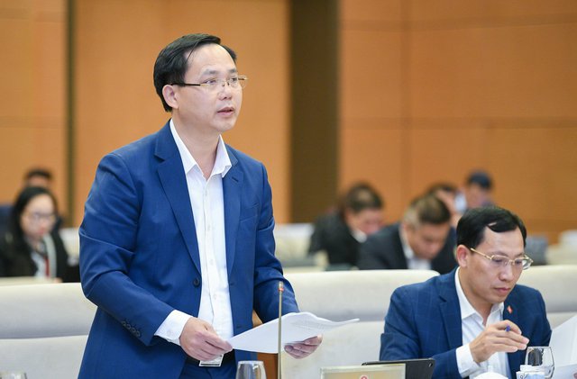 BHXH Việt Nam l&yacute; giải số người r&uacute;t BHXH một lần năm 2022 tăng - Ảnh 1.