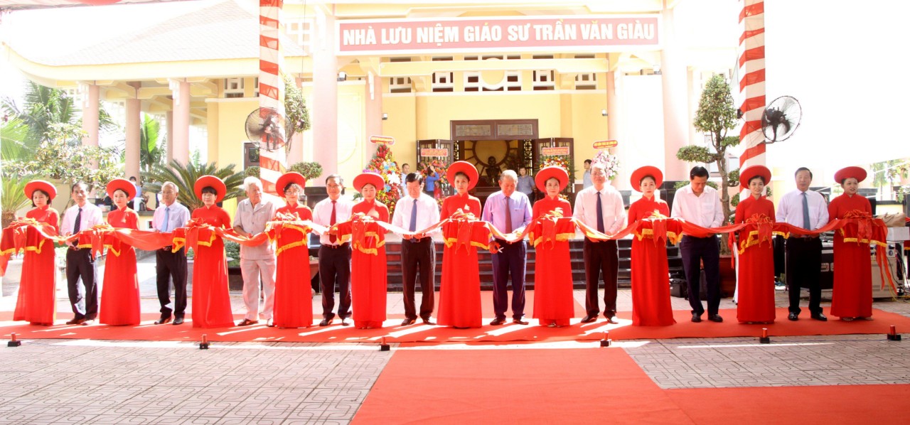 Long An kh&aacute;nh th&agrave;nh 2 c&ocirc;ng tr&igrave;nh do TP HCM hỗ trợ - Ảnh 1.