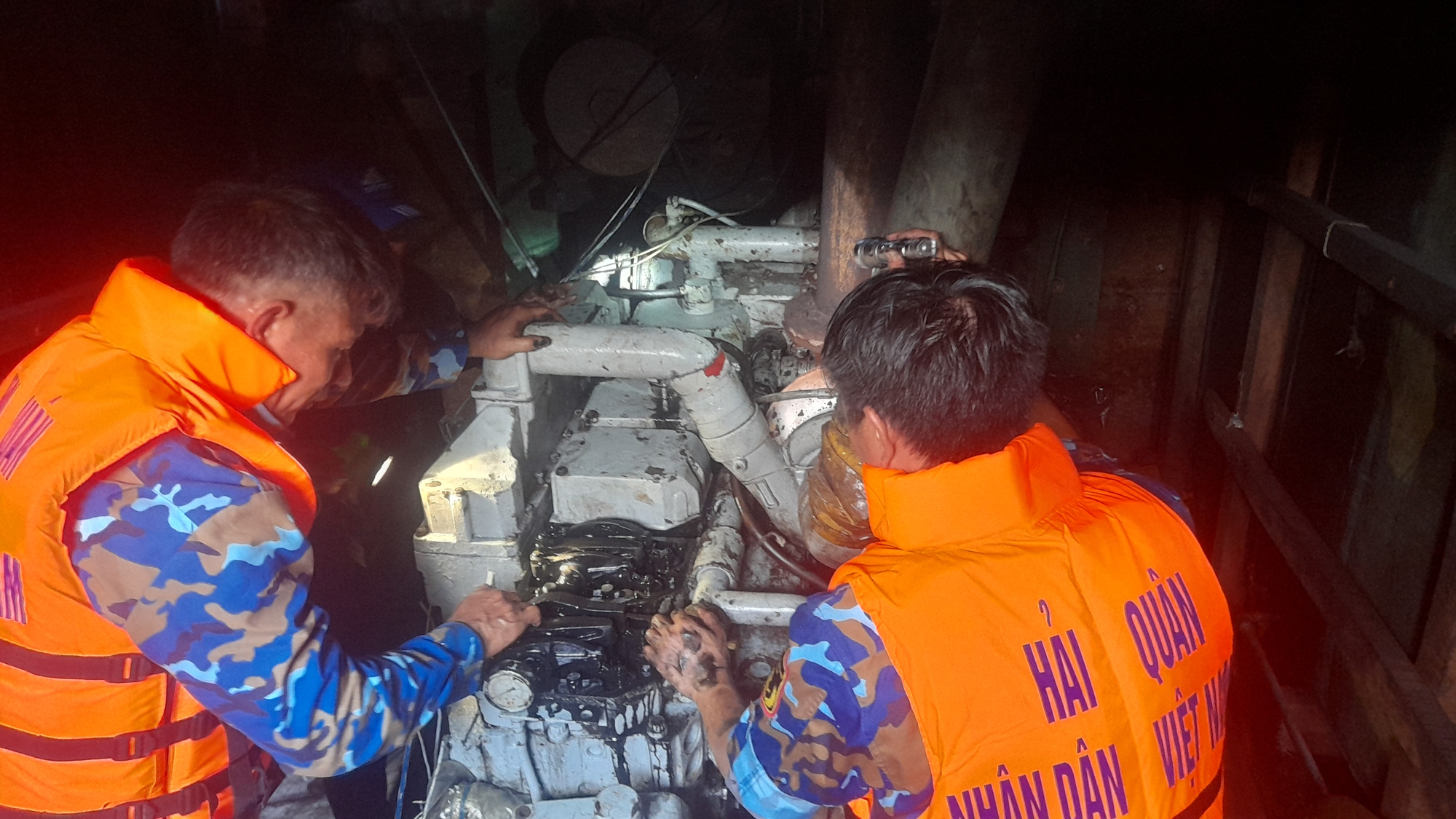 Cuộc thi viết Chủ quyền quốc gia bất khả x&acirc;m phạm: Mệnh lệnh từ tr&aacute;i tim - Ảnh 1.